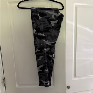 Under Armour Men's Camouflage Pants
